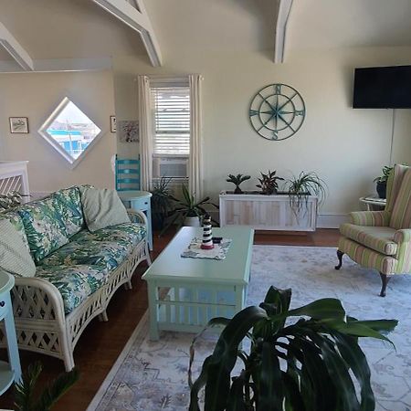 Pierhouse Bed & Breakfast Kill Devil Hills Exteriör bild